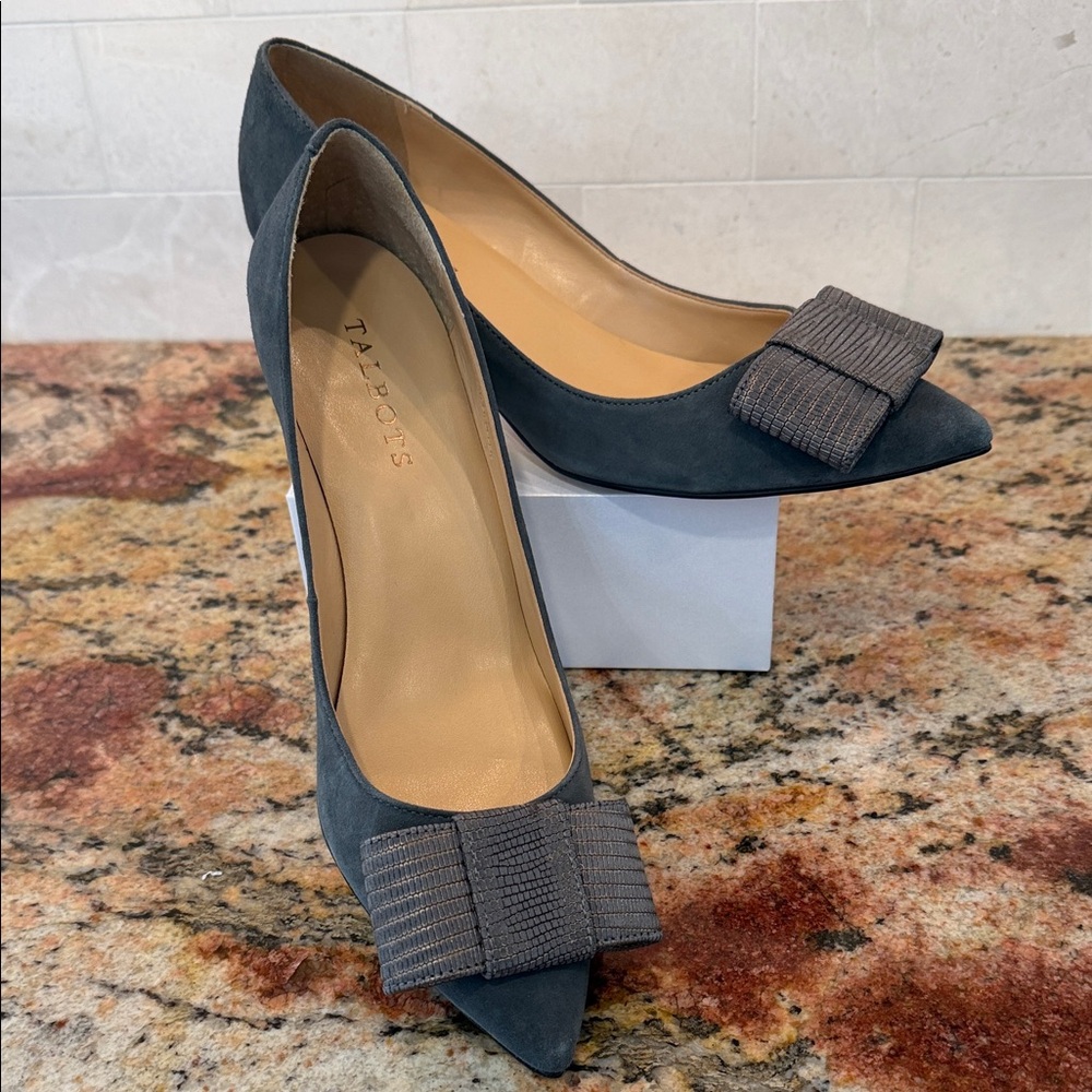 Talbots Women's Dark Gray Suede Heels with Bow